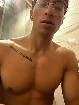 ApoloCruz online show from 03-22-26, 03:32