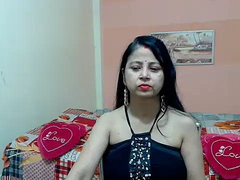 Snapshot of Valentin_Nappi chatting on 10-18-25, 04:25 Valentin Nappi online show from 10-18-25, 04:25