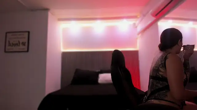 bonnieAn online show from 11-05-25, 11:24