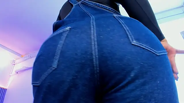 bonnieAn online show from 03-22-25, 02:58