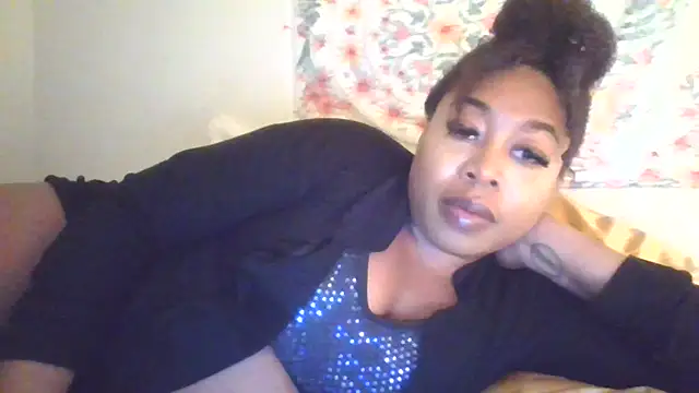 angeliquebelcali online show from 09-25-25, 02:17