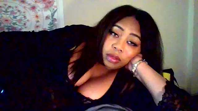 angeliquebelcali online show from 11-02-25, 07:19