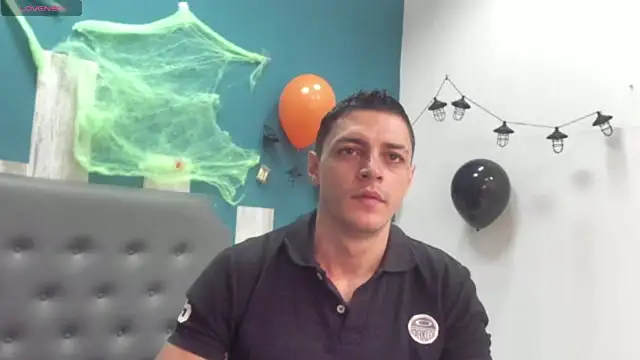 Frank Millers online show from 10-27-25, 07:48