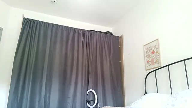 serena  vedette online show from 04-06-26, 11:00