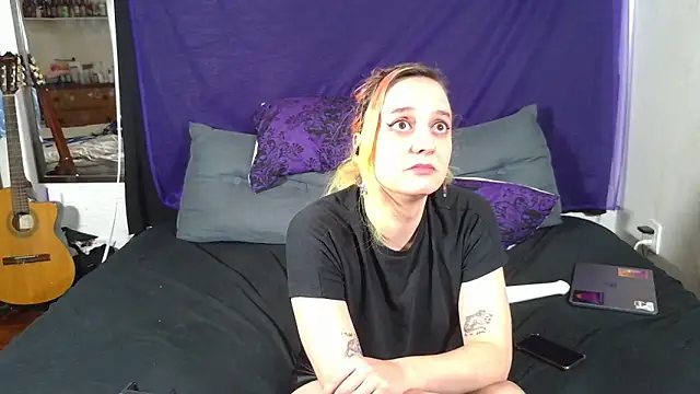 Evelan420 online show from 10-15-25, 06:05