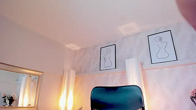 Melina Cooper  online show from 10-08-25, 08:53