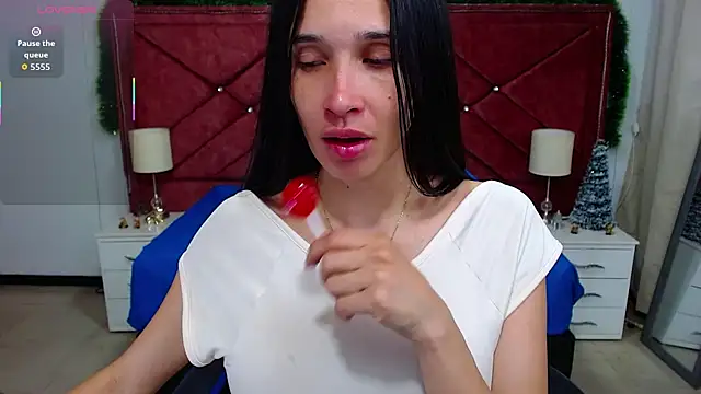 victoria adams07 online show from 12-15-25, 08:14