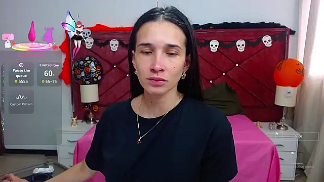 victoria adams07 online show from 10-20-25, 07:03
