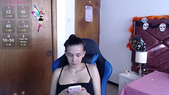 victoria adams07 online show from 10-30-25, 08:28