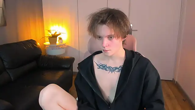DemianEnglen online show from 04-09-26, 03:29