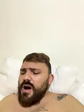 ruivinho66 online show from 10-15-25, 01:15