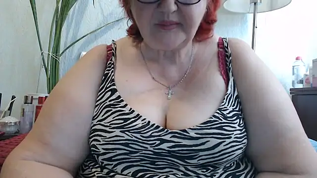 DeniseeRosea online show from 05-26-26, 06:44