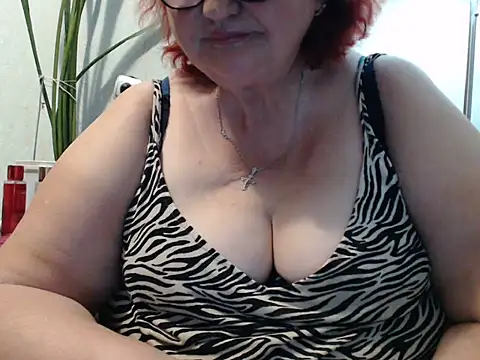 DeniseeRosea online show from 06-12-26, 07:33