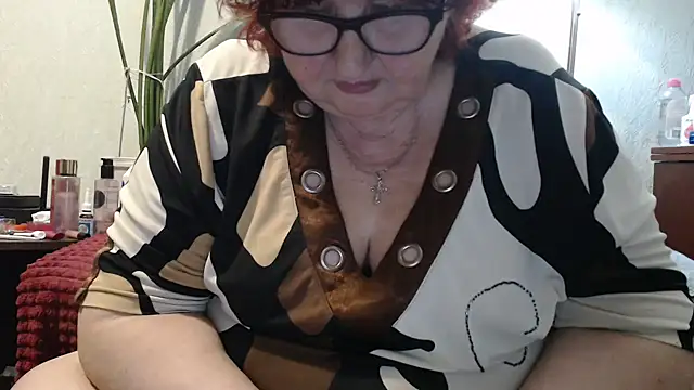 DeniseeRosea online show from 05-08-26, 01:42