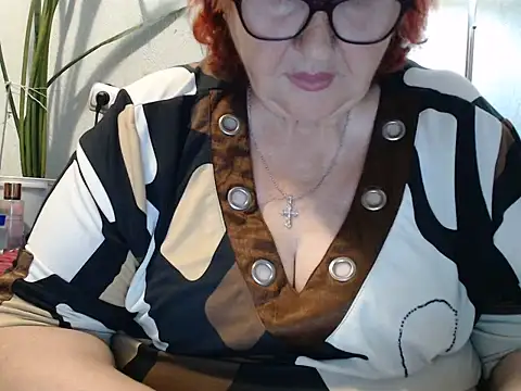 DeniseeRosea online show from 06-20-26, 10:37