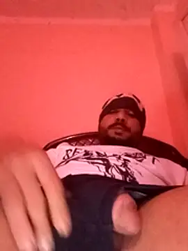 Snapshot of mebigdk chatting on 11-19-25, 09:15 mebigdk online show from 11-19-25, 09:15