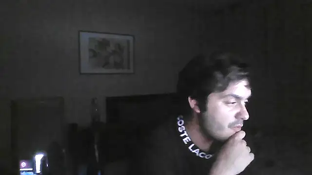 Snapshot of shycoouple1 chatting on 10-31-25, 03:58 shycoouple1 online show from 10-31-25, 03:58