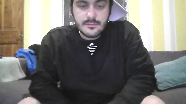 Snapshot of shycoouple1 chatting on 10-12-25, 07:43 shycoouple1 online show from 10-12-25, 07:43