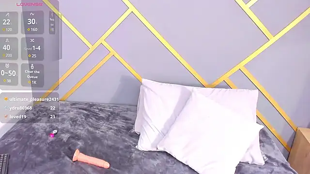 Snapshot of Alaia_Colins chatting on 03-22-25, 10:06 Alaia Colins online show from 03-22-25, 10:06