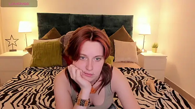 Snapshot of Jiffyyo chatting on 02-01-25, 11:53 Jiffyyo online show from 02-01-25, 11:53