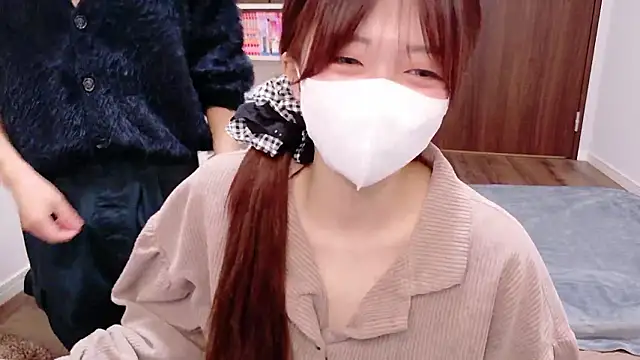 NA-KAREN-V8 online show from 10-09-25, 01:00