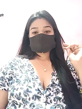 Simran-001 online show from 04-13-26, 12:31