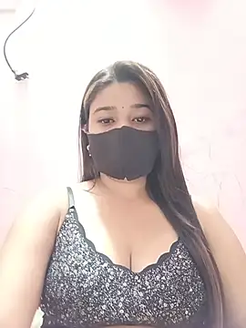 Snapshot of Simran-001 chatting on 05-12-26, 02:45 Simran-001 online show from 05-12-26, 02:45