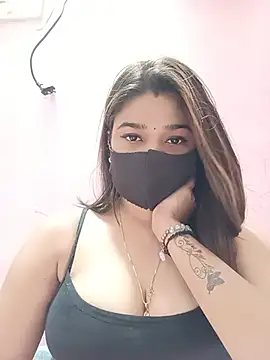 Snapshot of Simran-001 chatting on 05-28-26, 12:00 Simran-001 online show from 05-28-26, 12:00