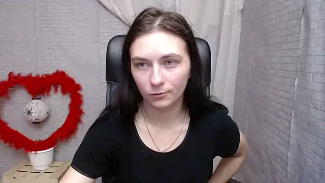 Snapshot of AmandaJi_ chatting on 02-13-25, 10:23 AmandaJi  online show from 02-13-25, 10:23