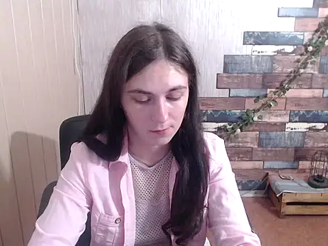 Snapshot of AmandaJi_ chatting on 09-23-25, 06:42 AmandaJi  online show from 09-23-25, 06:42