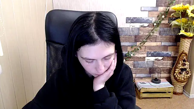 Snapshot of AmandaJi_ chatting on 03-19-25, 10:33 AmandaJi  online show from 03-19-25, 10:33