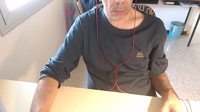 Snapshot of choice669 chatting on 03-12-26, 03:27 choice669 online show from 03-12-26, 03:27