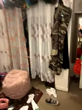 Snapshot of I_am_babydoll chatting on 10-03-25, 01:53 I am babydoll online show from 10-03-25, 01:53