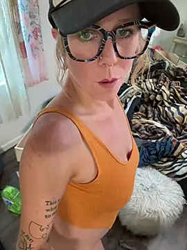 I am babydoll online show from 01-15-26, 04:54