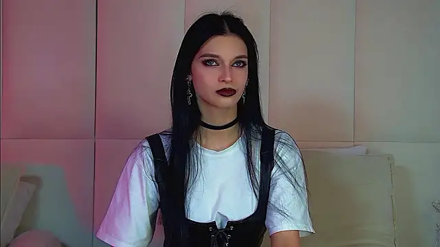 BeverlyMost online show from 03-18-26, 06:53