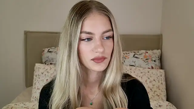 Snapshot of GabriellaOlsen chatting on 09-24-25, 10:44 GabriellaOlsen online show from 09-24-25, 10:44