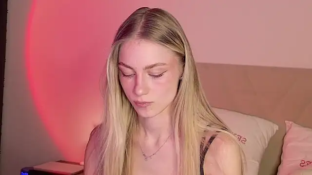 GabriellaOlsen online show from 03-25-26, 03:44