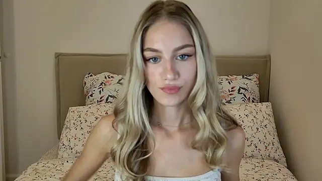 Snapshot of GabriellaOlsen chatting on 09-15-25, 10:15 GabriellaOlsen online show from 09-15-25, 10:15