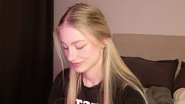 GabriellaOlsen online show from 04-15-26, 07:58