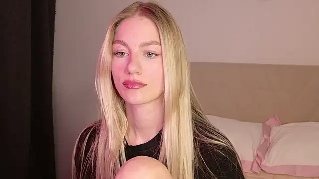 Snapshot of GabriellaOlsen chatting on 05-06-26, 03:05 GabriellaOlsen online show from 05-06-26, 03:05