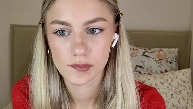 Snapshot of GabriellaOlsen chatting on 09-25-25, 09:15 GabriellaOlsen online show from 09-25-25, 09:15