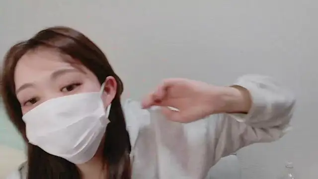 mio7635 online show from 07-18-26, 01:41
