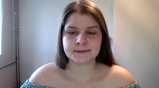 Snapshot of lovexCaroline chatting on 02-03-25, 02:45 lovexCaroline online show from 02-03-25, 02:45