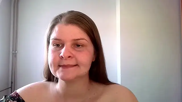 Snapshot of lovexCaroline chatting on 03-10-25, 10:50 lovexCaroline online show from 03-10-25, 10:50