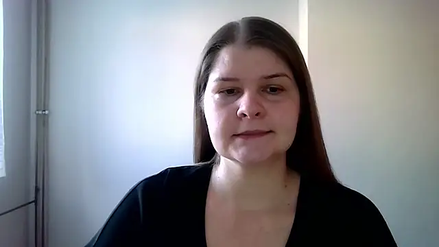 Snapshot of lovexCaroline chatting on 02-17-25, 07:58 lovexCaroline online show from 02-17-25, 07:58