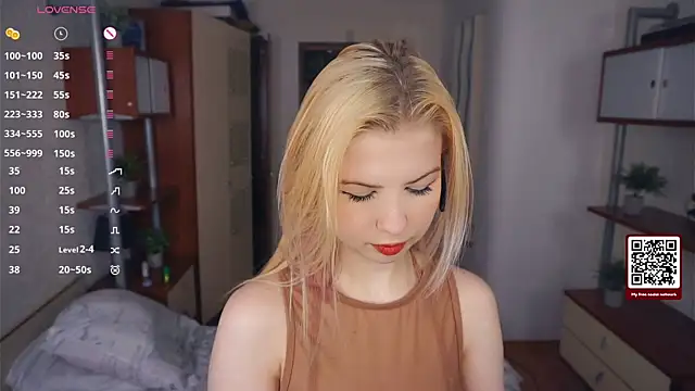 LynetHakes online show from 12-03-25, 06:25