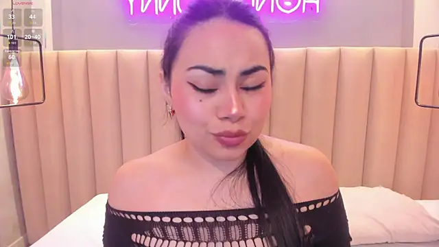 Naomymonroe  online show from 09-25-25, 04:46