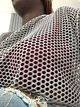 NatyParker online show from 04-04-26, 01:17