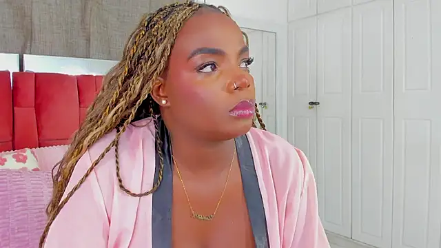 NatyParker online show from 02-10-26, 01:43