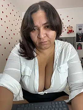 KarlaWild online show from 02-05-26, 09:49